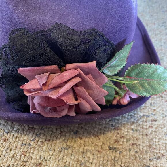 Vintage 70s Women Hat 100% Wool Purple Rose Black Lace Royal Core Gothic Grunge - Picture 8 of 11